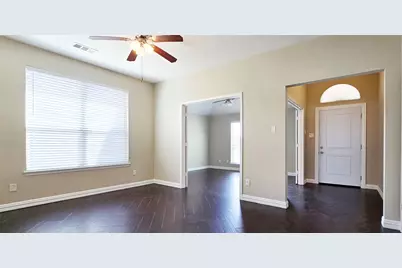 4108 Mitchell Court, Sachse, TX 75048 - Photo 4