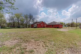 847 S 15th St, Corsicana, TX 75110 - Photo 32