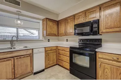 1413 Palmnold Circle E, Fort Worth, TX 76120 - Photo 14