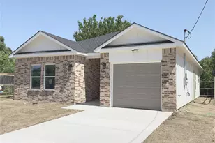 2720 Morning Ave, Dallas, TX 75210 - Photo 2