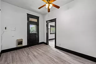 741 N Anglin St, Cleburne, TX 76033 - Photo 12