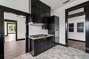 741 N Anglin St, Cleburne, TX 76033 - Photo 16