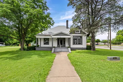 741 N Anglin Street, Cleburne, TX 76033 - Photo 1