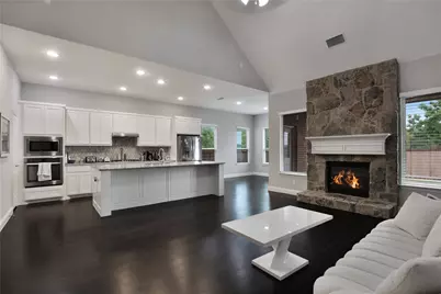 925 Spring Falls Drive, McKinney, TX 75071 - Photo 8