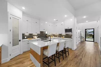 2619 Emmett Street, Dallas, TX 75211 - Photo 14