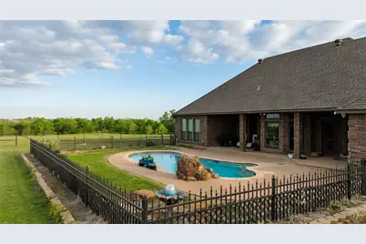 13435 Jackson Road, Krum, TX 76249 - Photo 28