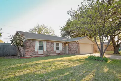 1121 Celeste Street, Crowley, TX 76036 - Photo 2