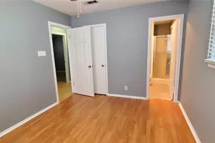 1801 Sagebrush Trail, Euless, TX 76040 - Photo 8