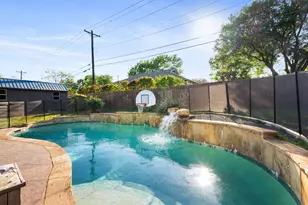 2113 Carriage Hill, Denton, TX 76207 - Photo 2