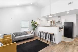 2635 Carpenter Ave, Dallas, TX 75215 - Photo 4