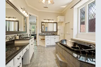 2804 High Point Court, Grapevine, TX 76051 - Photo 26