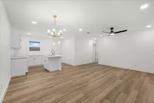 6415 Cinnamon Oaks Dr, Dallas, TX 75241 - Photo 4