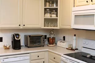 61 Hunters Creek Dr, Huntsville, TX 77340 - Photo 8