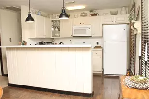 61 Hunters Creek Dr, Huntsville, TX 77340 - Photo 10