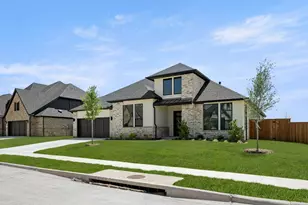 2315 Meek Woods Ln, Mansfield, TX 76063 - Photo 2