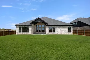 2315 Meek Woods Ln, Mansfield, TX 76063 - Photo 4