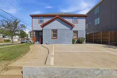 3201 McCart Avenue, Fort Worth, TX 76110 - Photo 2