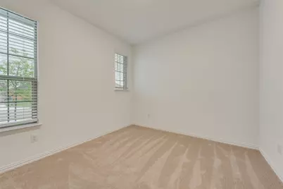 917 Dustwood Drive, Fort Worth, TX 76052 - Photo 4