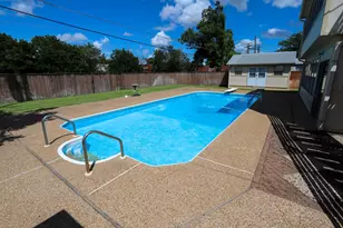 303 David Davis Dr, McGregor, TX 76657 - Photo 30