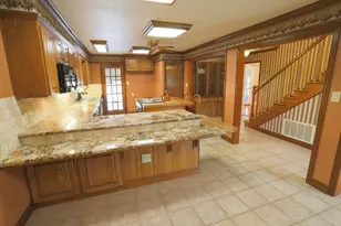 303 David Davis Dr, McGregor, TX 76657 - Photo 6