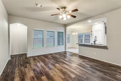 11900 Bexley Drive, Burleson, TX 76028 - Photo 4