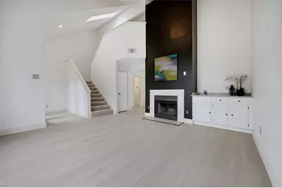 815 Ventura Park, Irving, TX 75061 - Photo 1