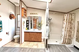 664 Quail Creek Cir, Pottsboro, TX 75076 - Photo 14