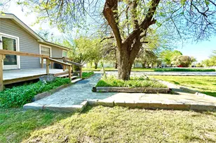 664 Quail Creek Cir, Pottsboro, TX 75076 - Photo 32