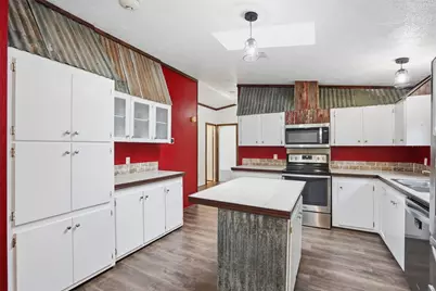 1461 Cr 320, Glen Rose, TX 76043 - Photo 12