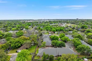 201 Pecan Village Cir, Waco, TX 76710 - Photo 36