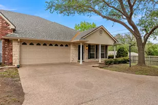 201 Pecan Village Cir, Waco, TX 76710 - Photo 4