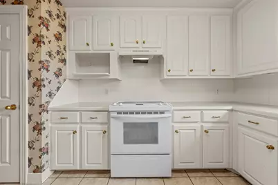 201 Pecan Village Circle, Waco, TX 76710 - Photo 14