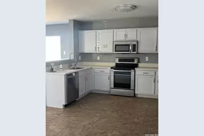 6803 Dulce, San Antonio, TX 78252 - Photo 14