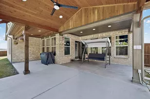 1717 Roadrunner Dr, Little Elm, TX 75068 - Photo 36