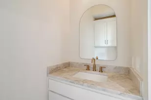 300 Foch St, Fort Worth, TX 76107 - Photo 16