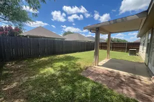 10524 Flagstaff Run, Fort Worth, TX 76140 - Photo 2