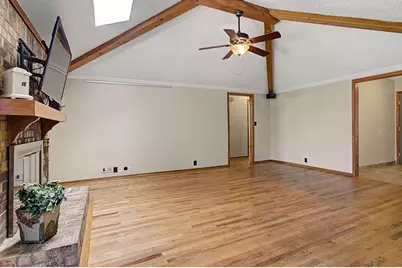 604 Baker Drive, Hurst, TX 76054 - Photo 10