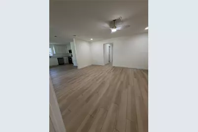 469 W Fulton Street, Van Alstyne, TX 75495 - Photo 6