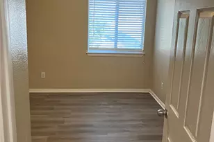 509 Creekview Dr, Anna, TX 75409 - Photo 10