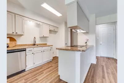 1108 Briar Court, Benbrook, TX 76126 - Photo 10