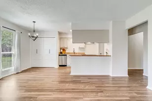 1108 Briar Ct, Benbrook, TX 76126 - Photo 6