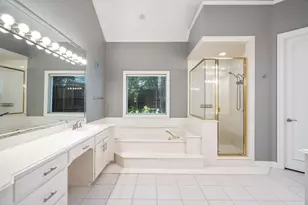 4637 Gladys Ct, Plano, TX 75093 - Photo 18