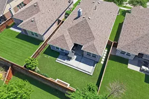 313 Stableford St, Celina, TX 75009 - Photo 38