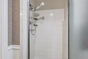 508 Country Green Ln, Arlington, TX 76011 - Photo 22