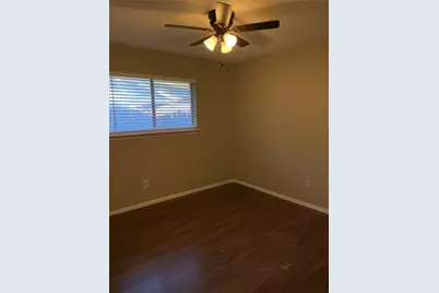 5410 Kings Manor Drive, Lake Dallas, TX 75065 - Photo 22