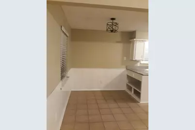 5410 Kings Manor Drive, Lake Dallas, TX 75065 - Photo 10