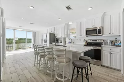 732 Blue Fathom Drive, Runaway Bay, TX 76426 - Photo 4