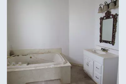 311 Craig Street, Hillsboro, TX 76645 - Photo 24