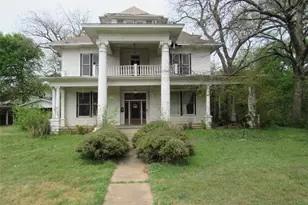 311 Craig St, Hillsboro, TX 76645 - Photo 1