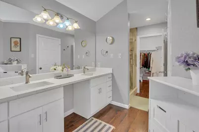 3317 Greenglen Circle, Carrollton, TX 75007 - Photo 32